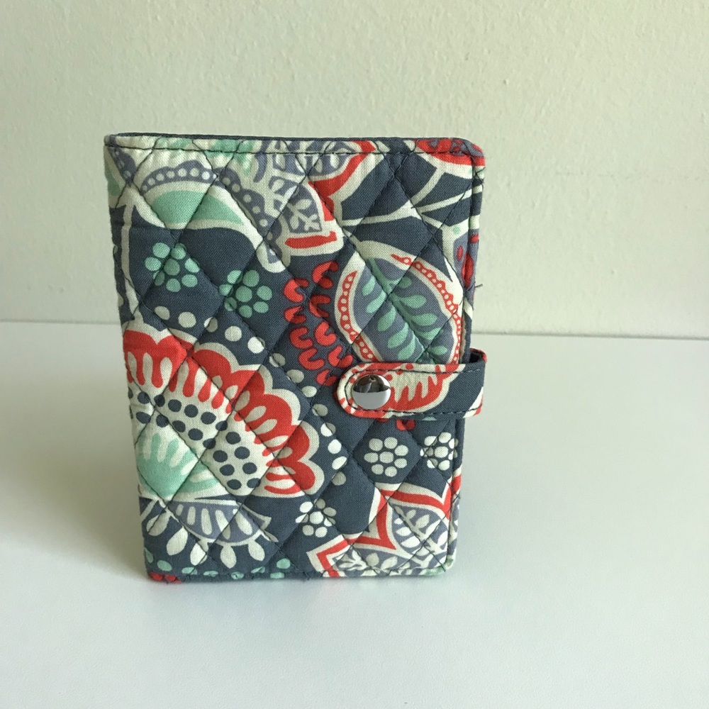 Vera Bradley Nomadic Floral Travel Wallet
